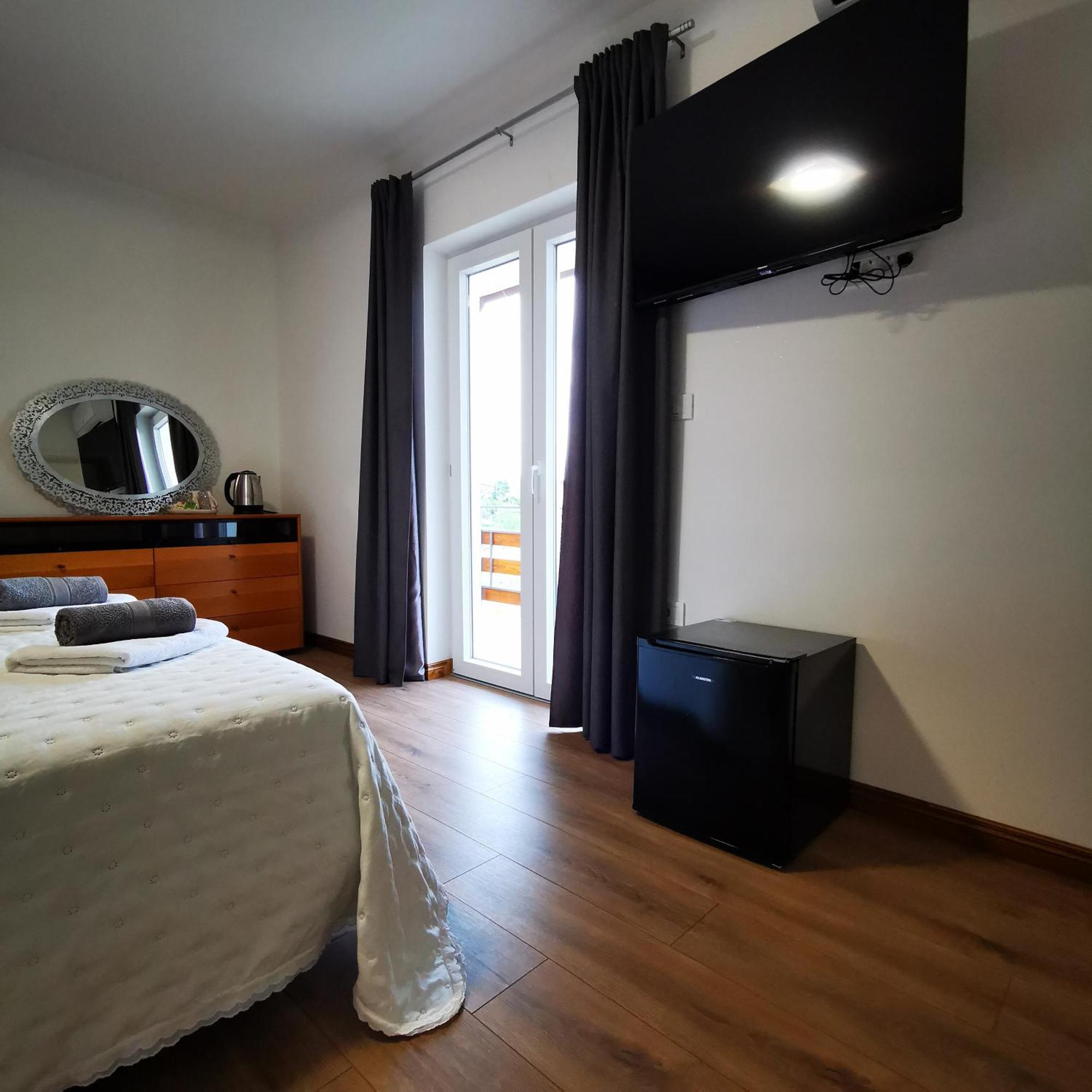 Casa Blanca Apartment Umag Exterior photo
