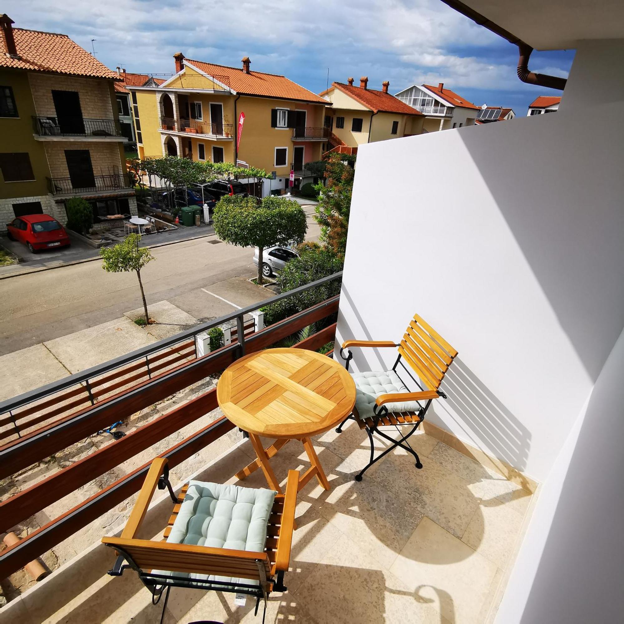 Casa Blanca Apartment Umag Exterior photo