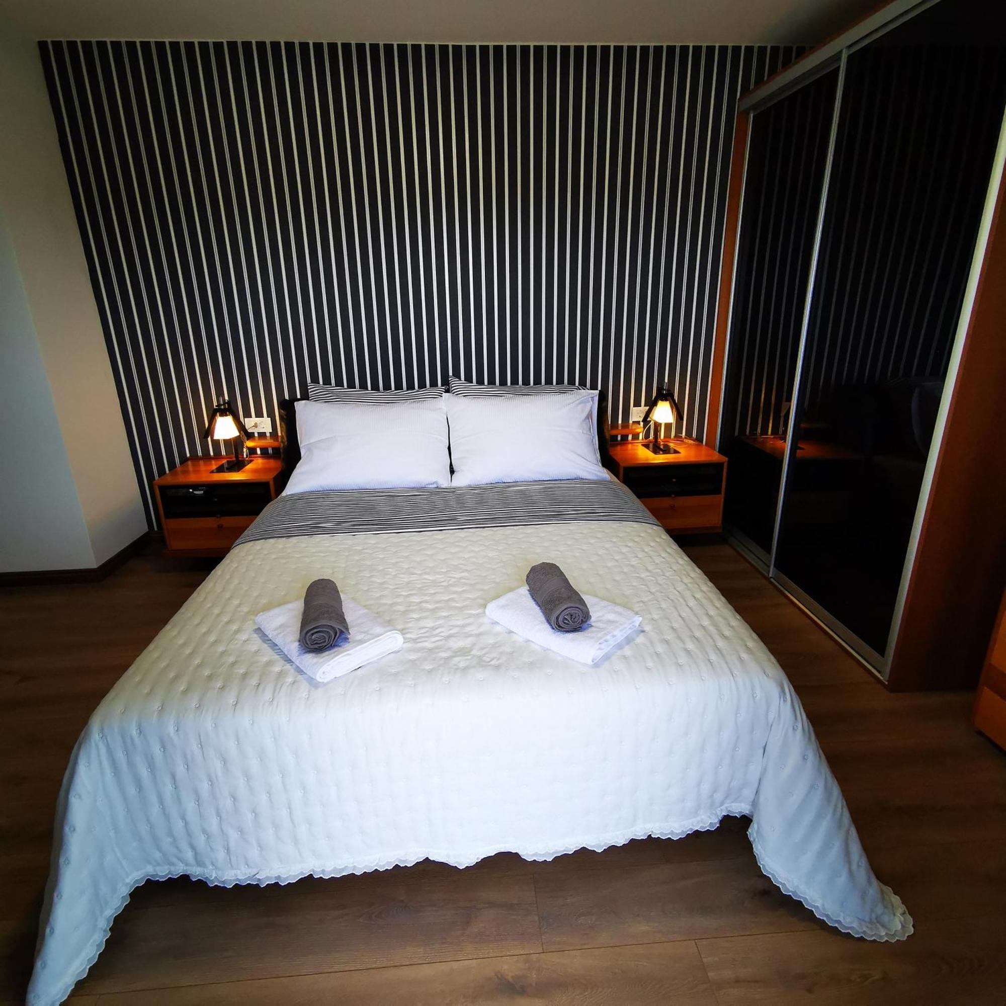 Casa Blanca Apartment Umag Exterior photo